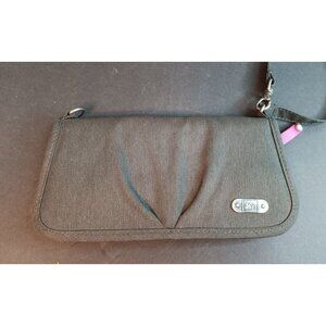 REI Black Wristlet Purse Wallet, Zip Close Removeable Strap